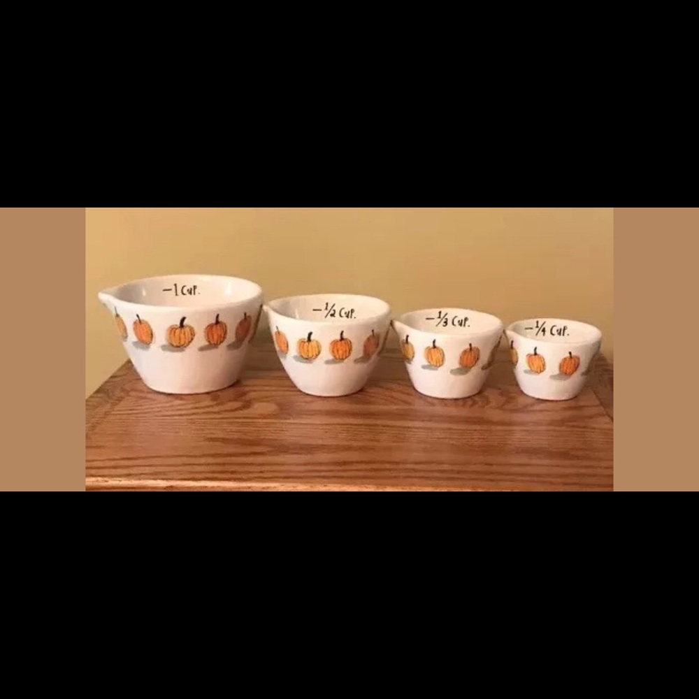 Rae Dunn Pumpkin Measuring Cups